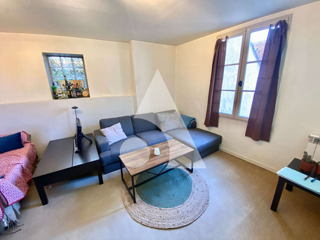 Maison à QUINCY-VOISINS