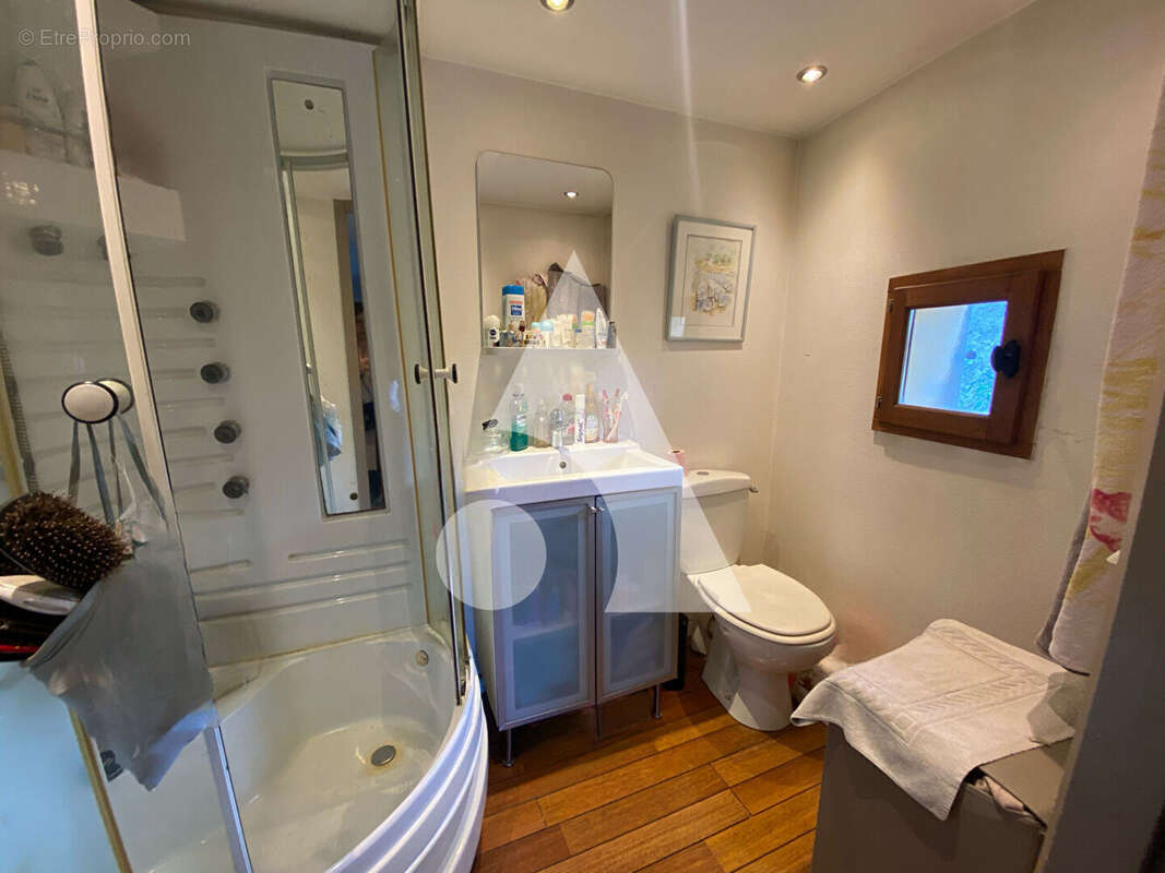 Maison à QUINCY-VOISINS