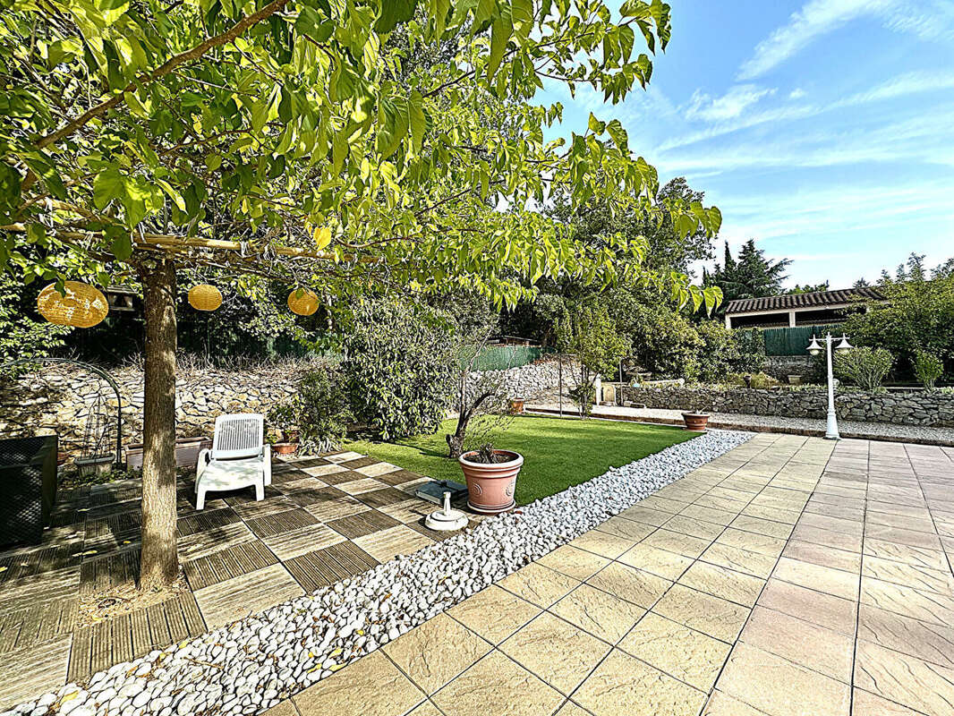 Maison à FORCALQUEIRET