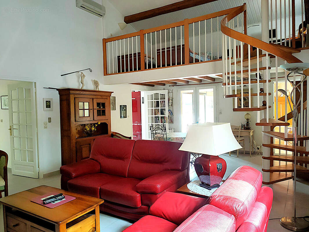 Maison à FORCALQUEIRET