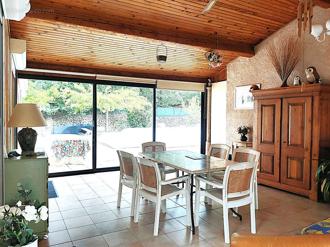 Maison à FORCALQUEIRET