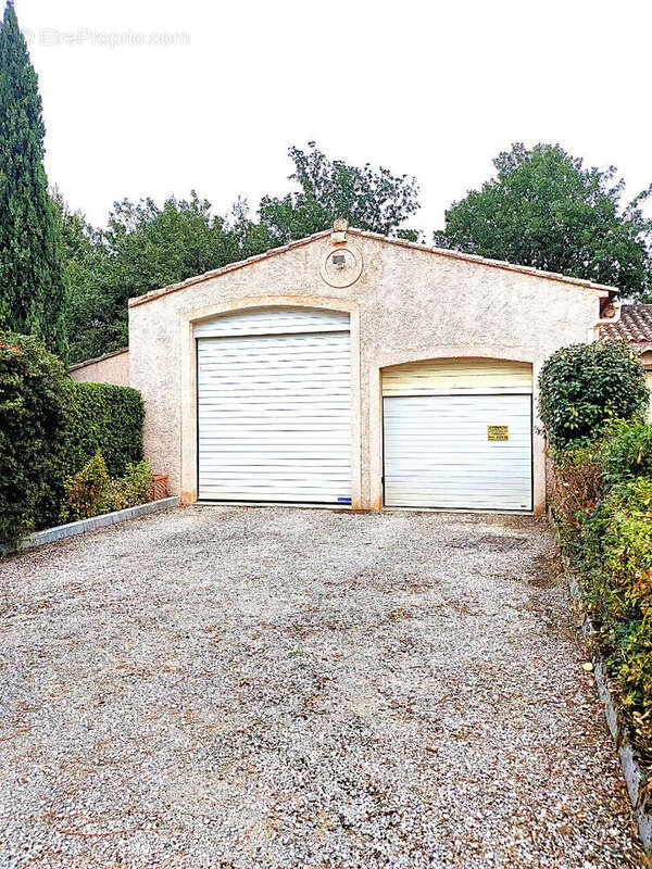 Maison à FORCALQUEIRET