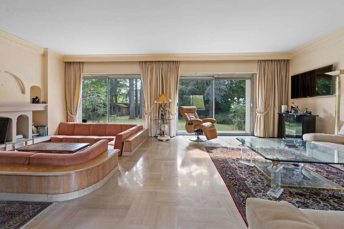 Maison à VAUCRESSON