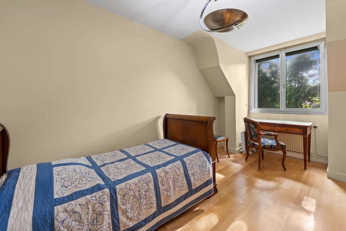 Maison à VAUCRESSON