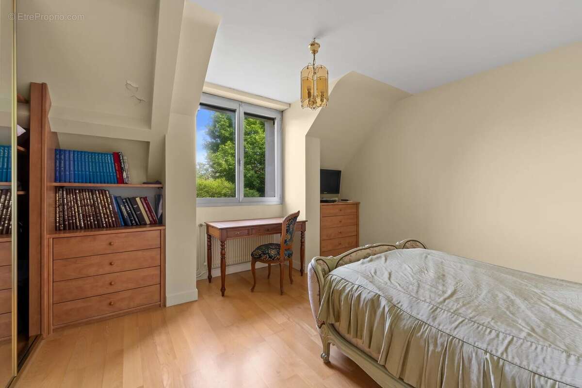 Maison à VAUCRESSON