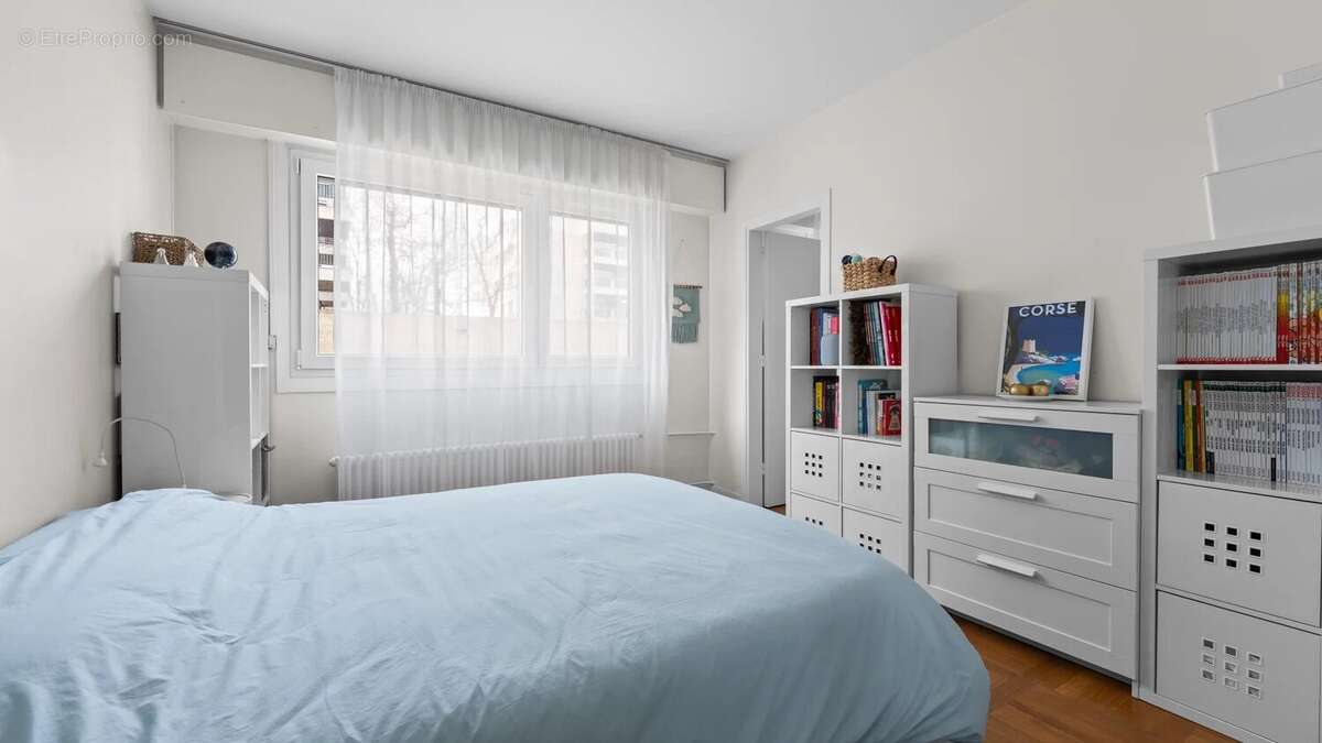 Appartement à GARCHES