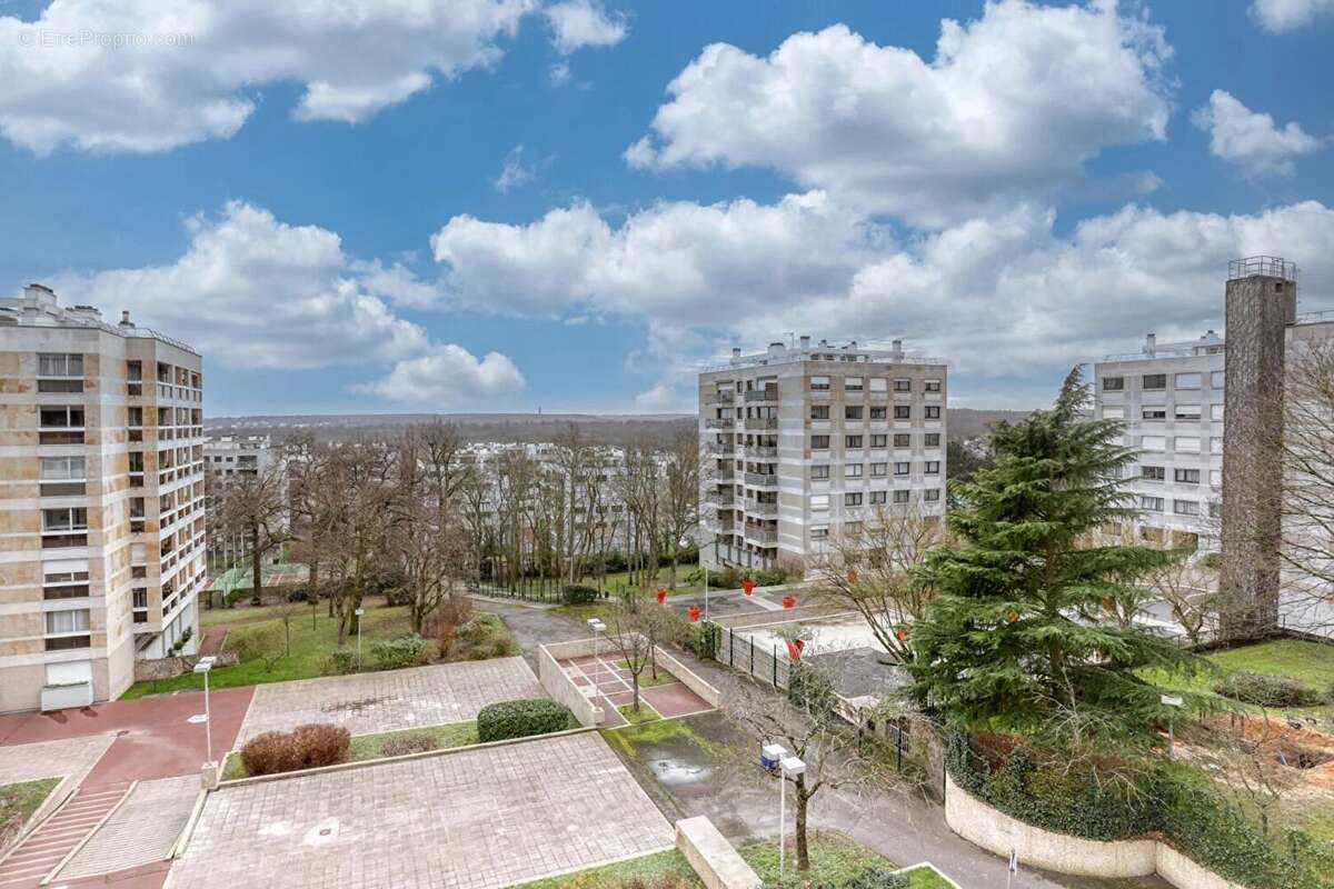 Appartement à GARCHES