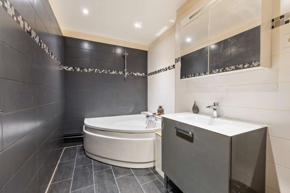 Appartement à VAUCRESSON