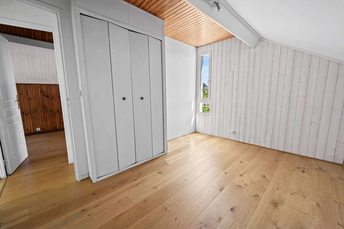 Maison à VAUCRESSON