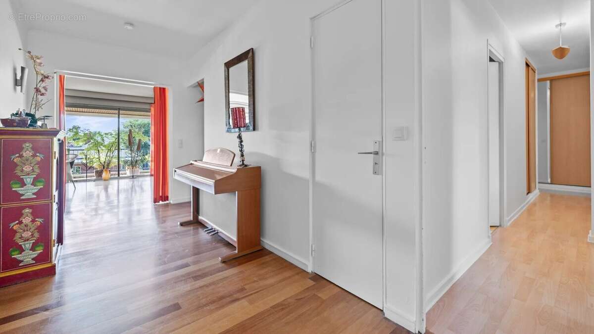 Appartement à VAUCRESSON