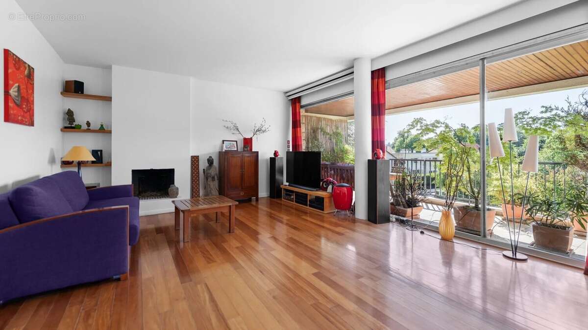 Appartement à VAUCRESSON