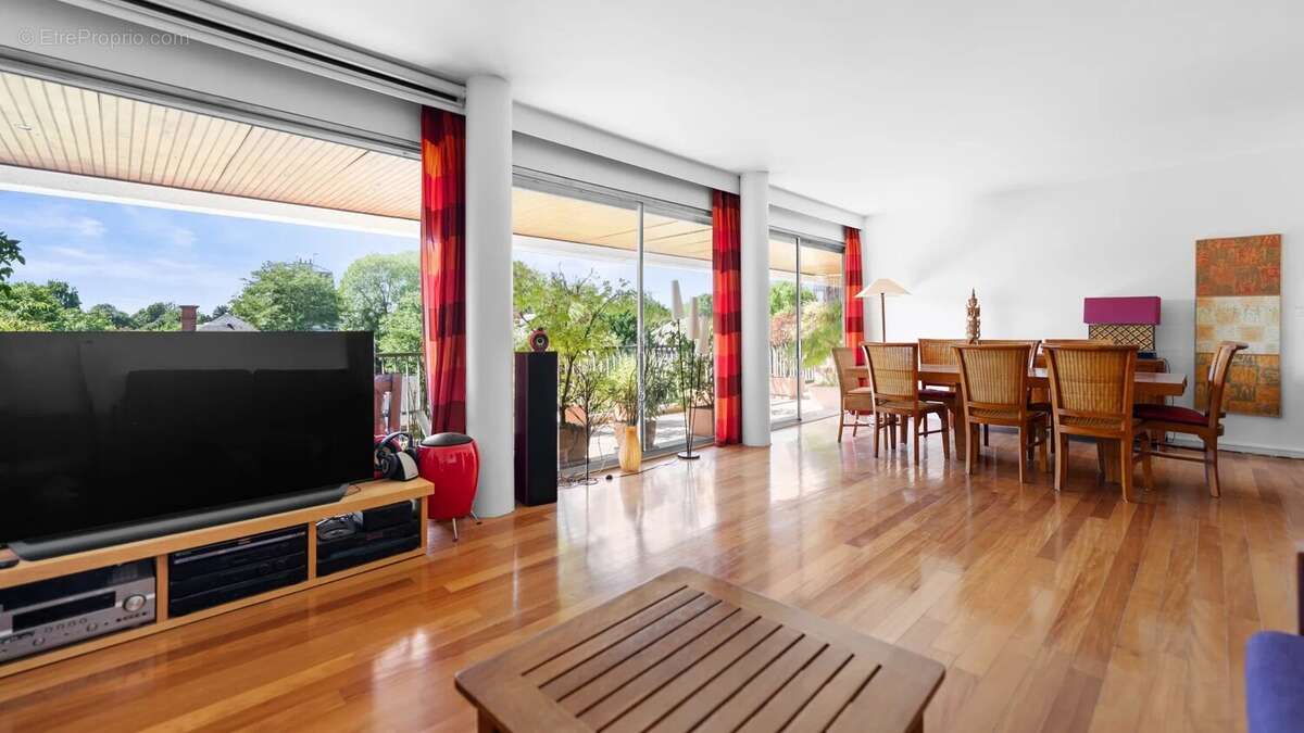 Appartement à VAUCRESSON