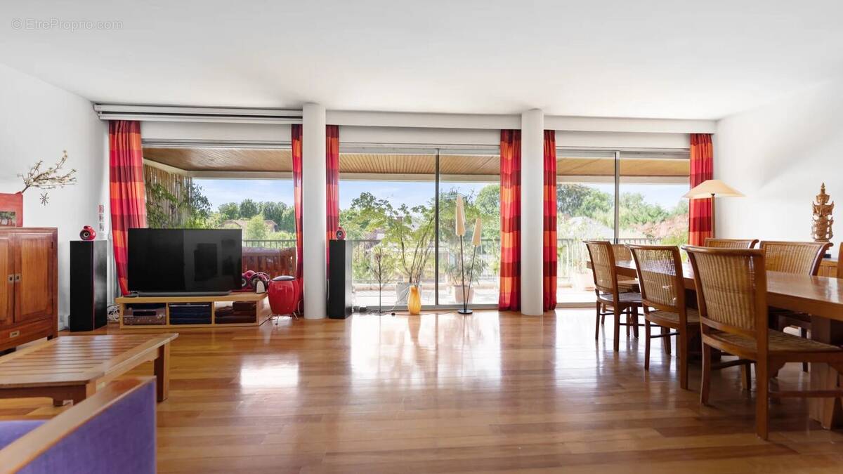 Appartement à VAUCRESSON