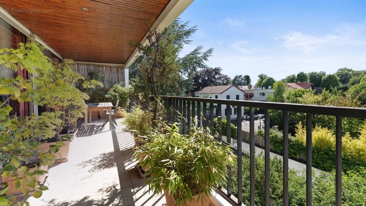 Appartement à VAUCRESSON