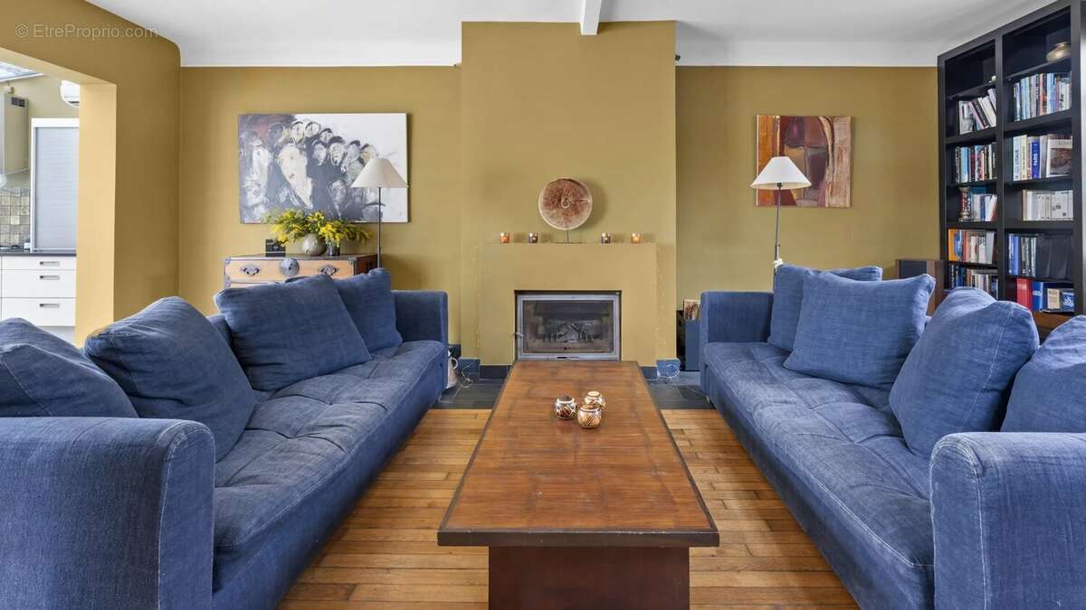 Maison à LA CELLE-SAINT-CLOUD