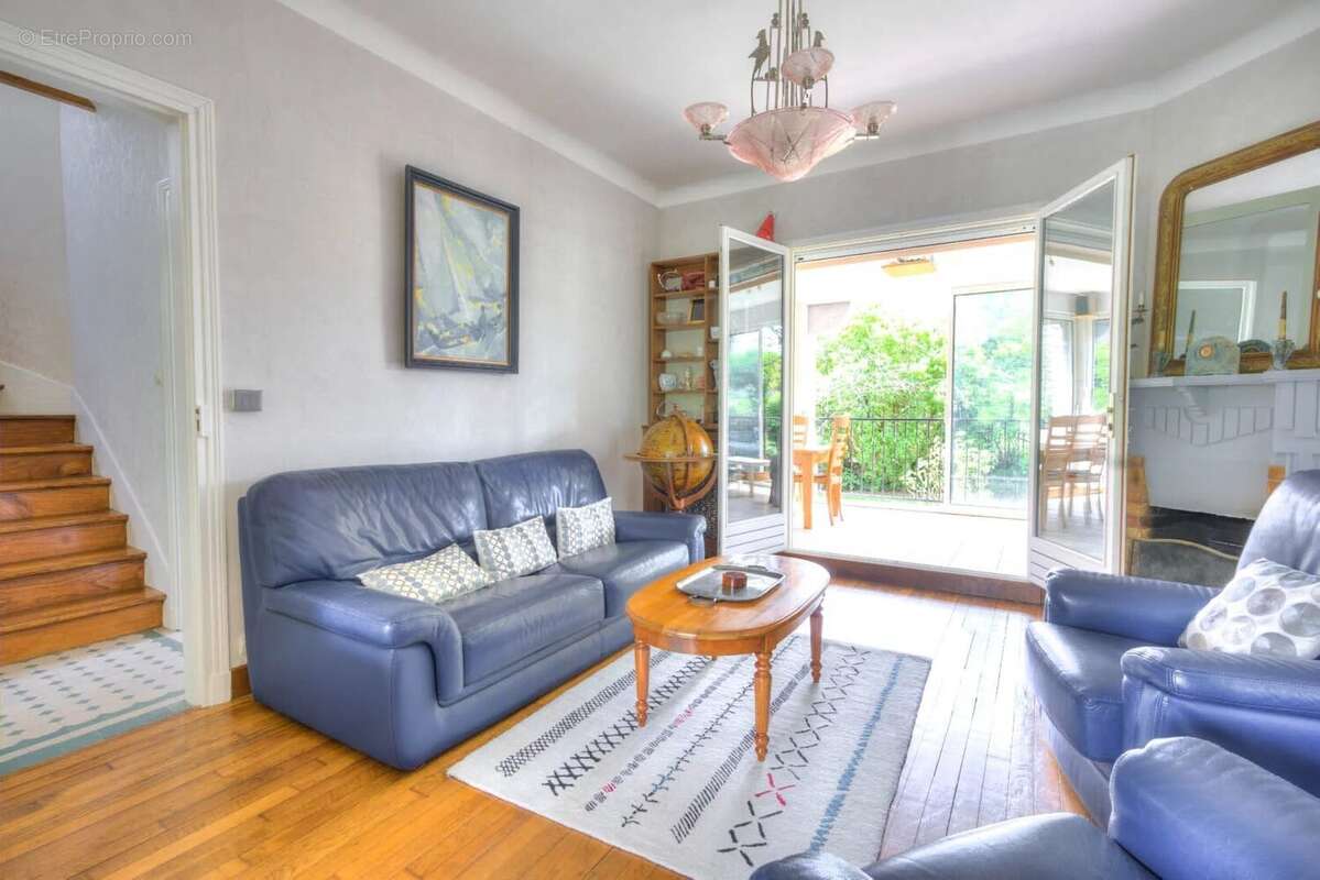 Maison à VAUCRESSON