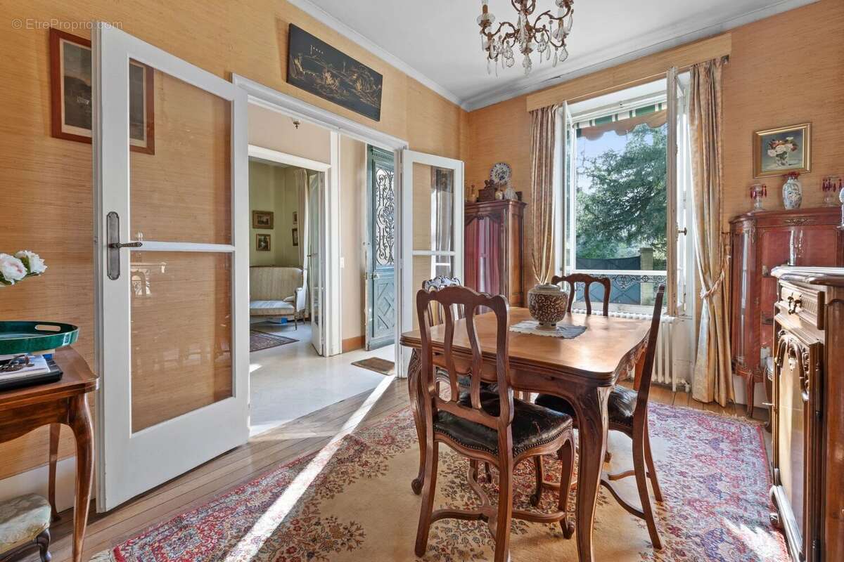 Maison à VAUCRESSON