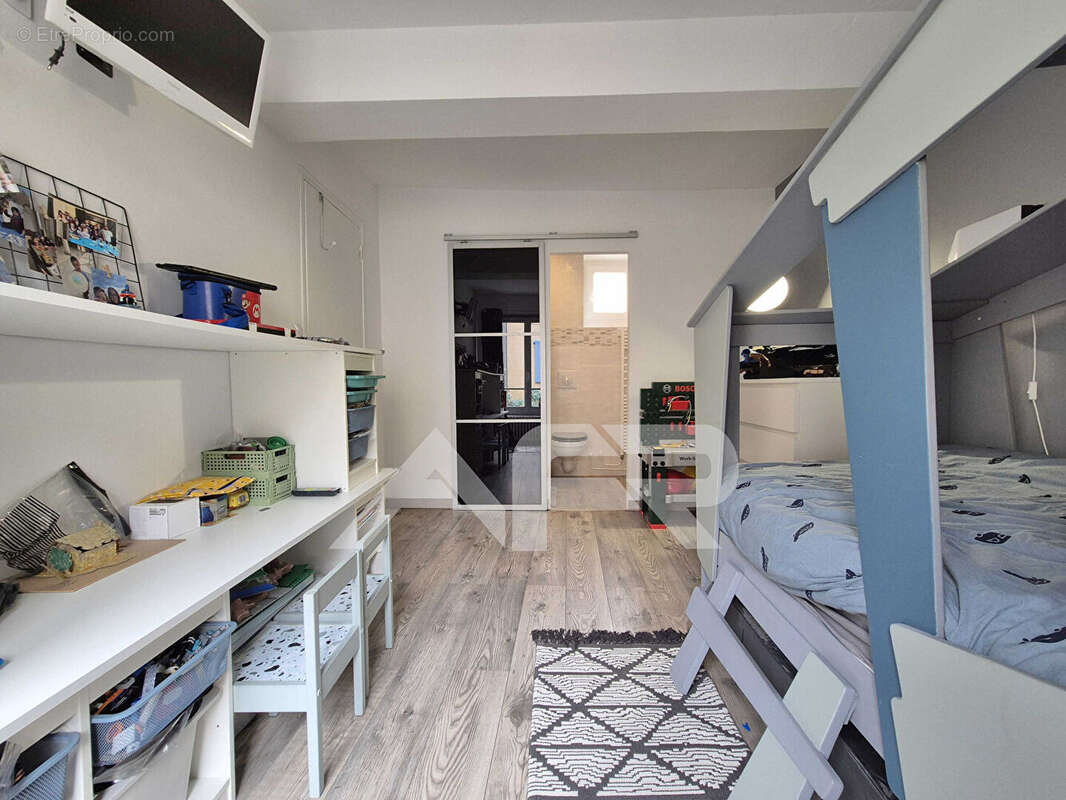 Maison à CARRIERES-SUR-SEINE