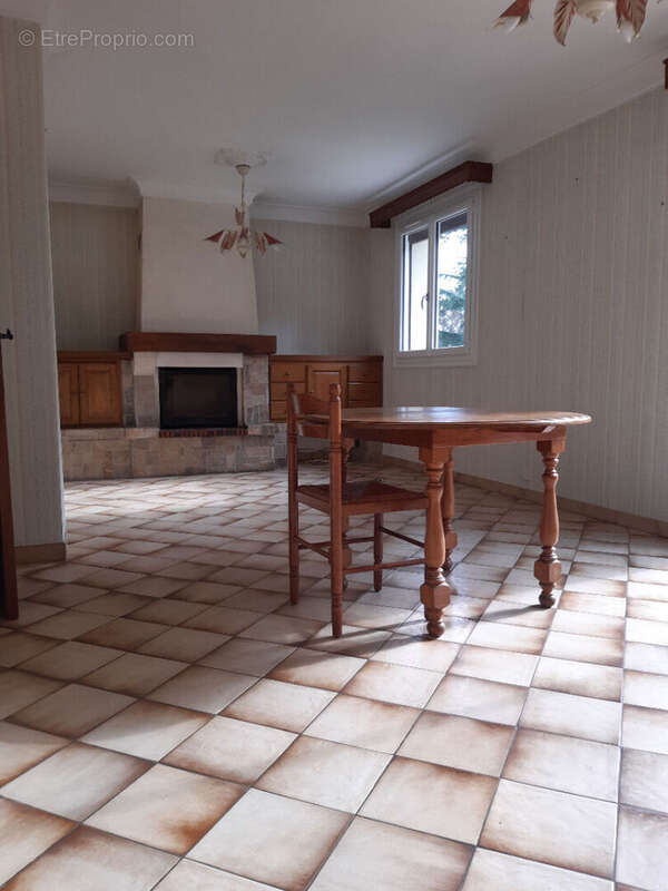 Maison à PARIGNE-L&#039;EVEQUE