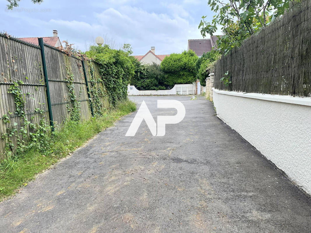 Terrain à MONTMORENCY