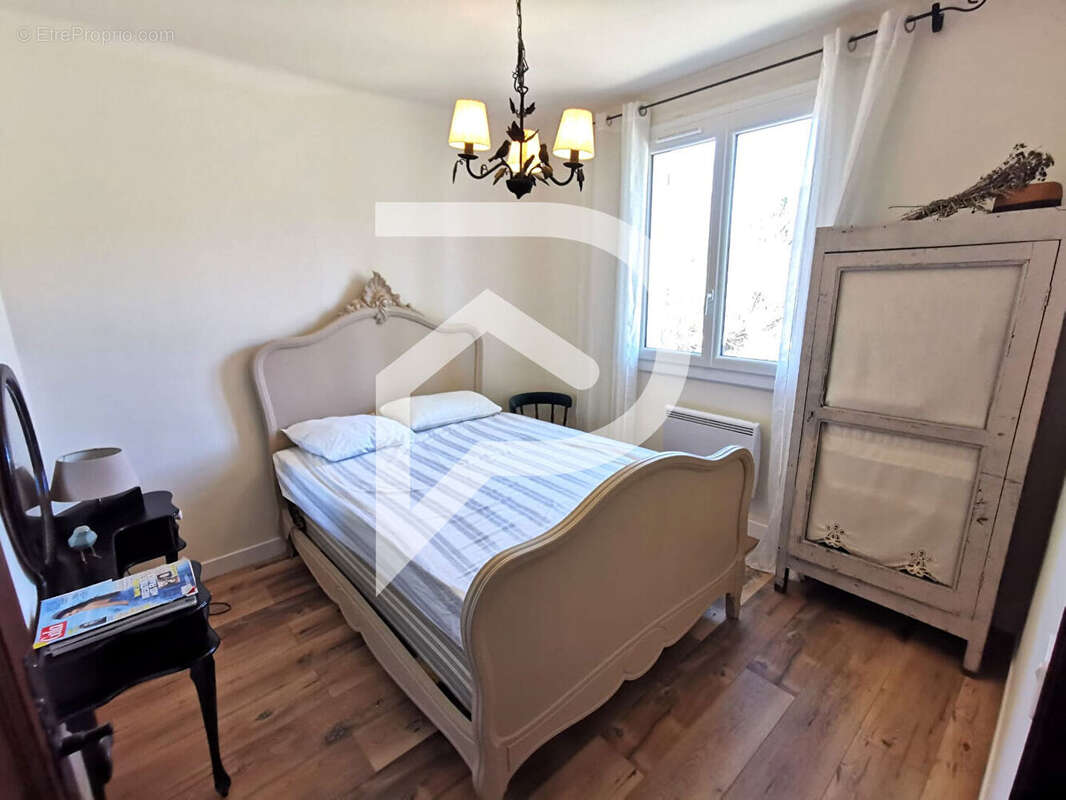 Maison à VILLECROZE