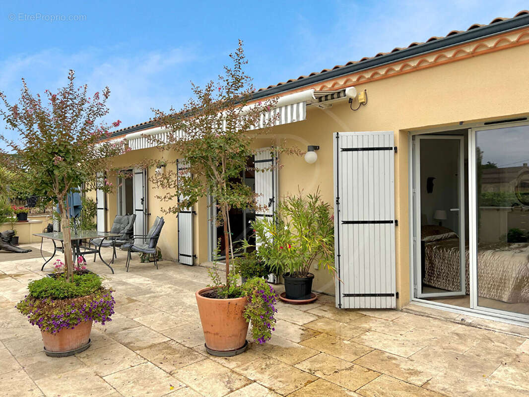 Maison à SAINT-EMILION