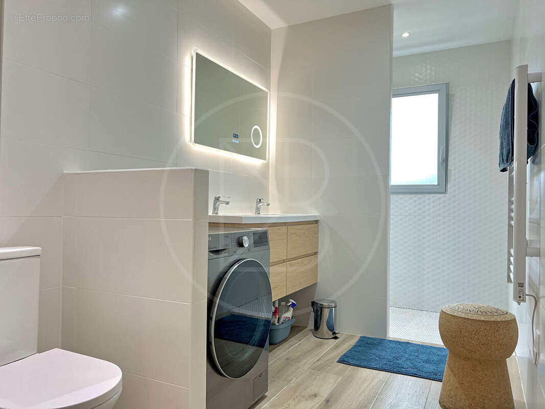 Maison à SAINT-EMILION