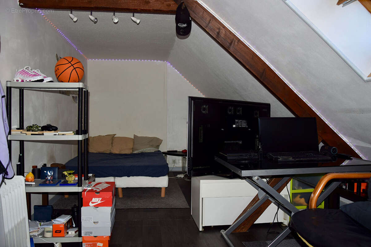 Maison à MONTCRESSON