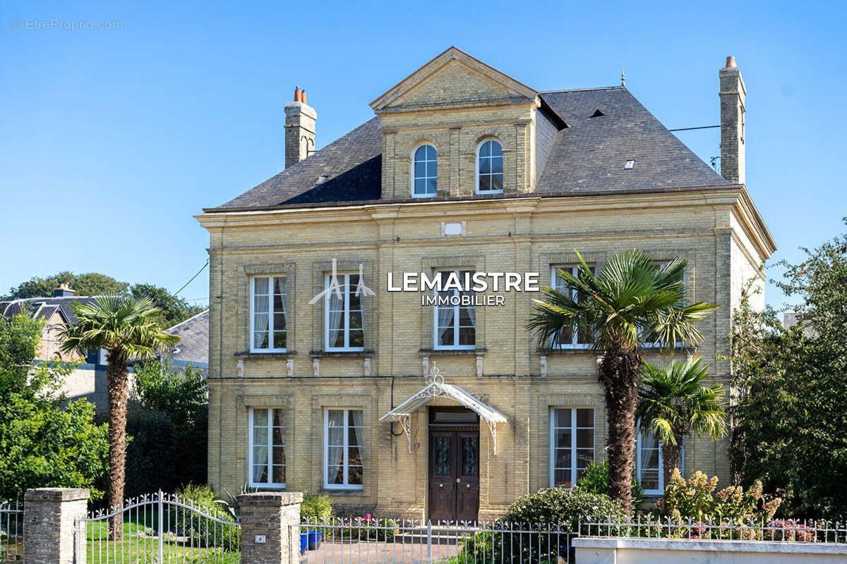 Maison à GONNEVILLE-LA-MALLET