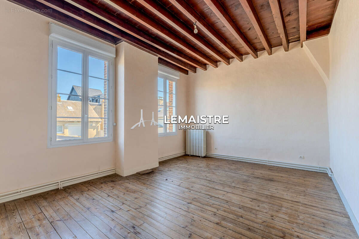 Maison à GONNEVILLE-LA-MALLET