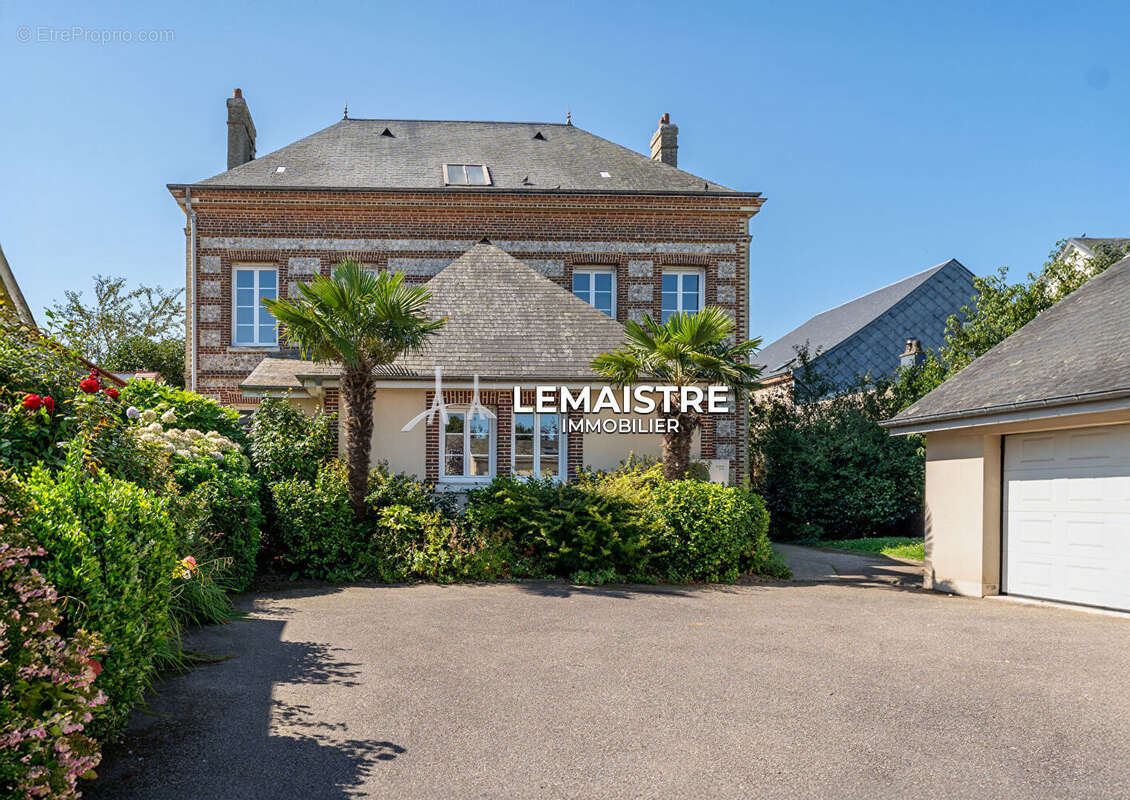 Maison à GONNEVILLE-LA-MALLET