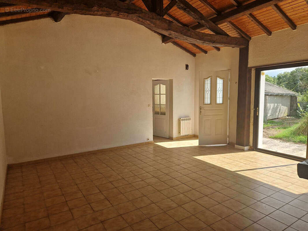 Maison à SALLERTAINE