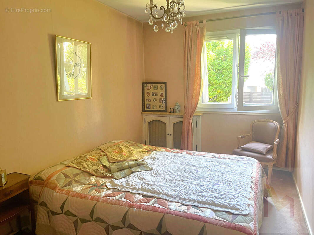 Maison à NEUILLY-PLAISANCE