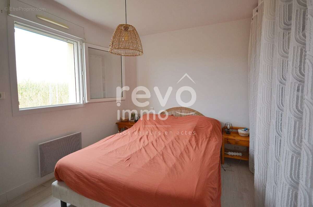 Maison à LE PUISET-DORE