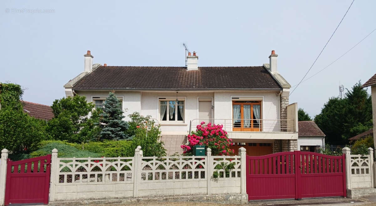 Maison à SANCOINS