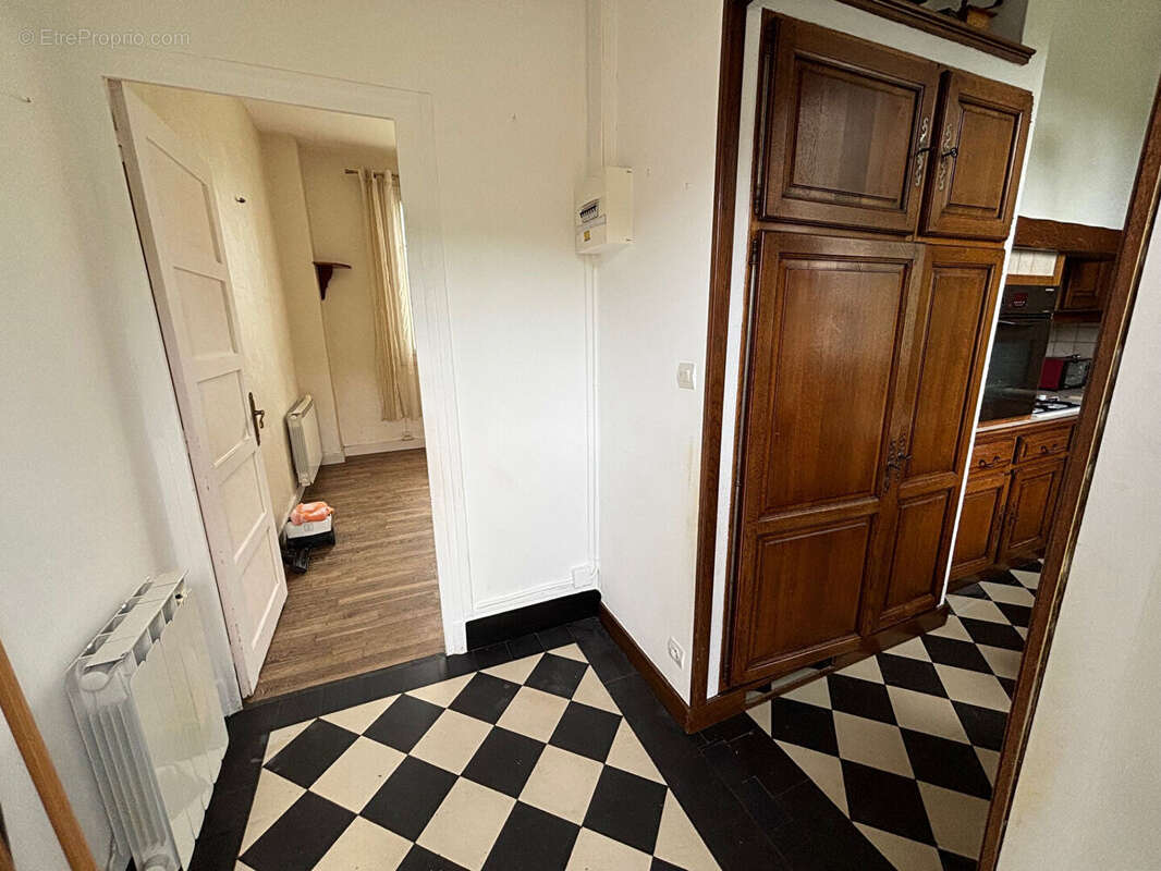 Appartement à FOURCHAMBAULT