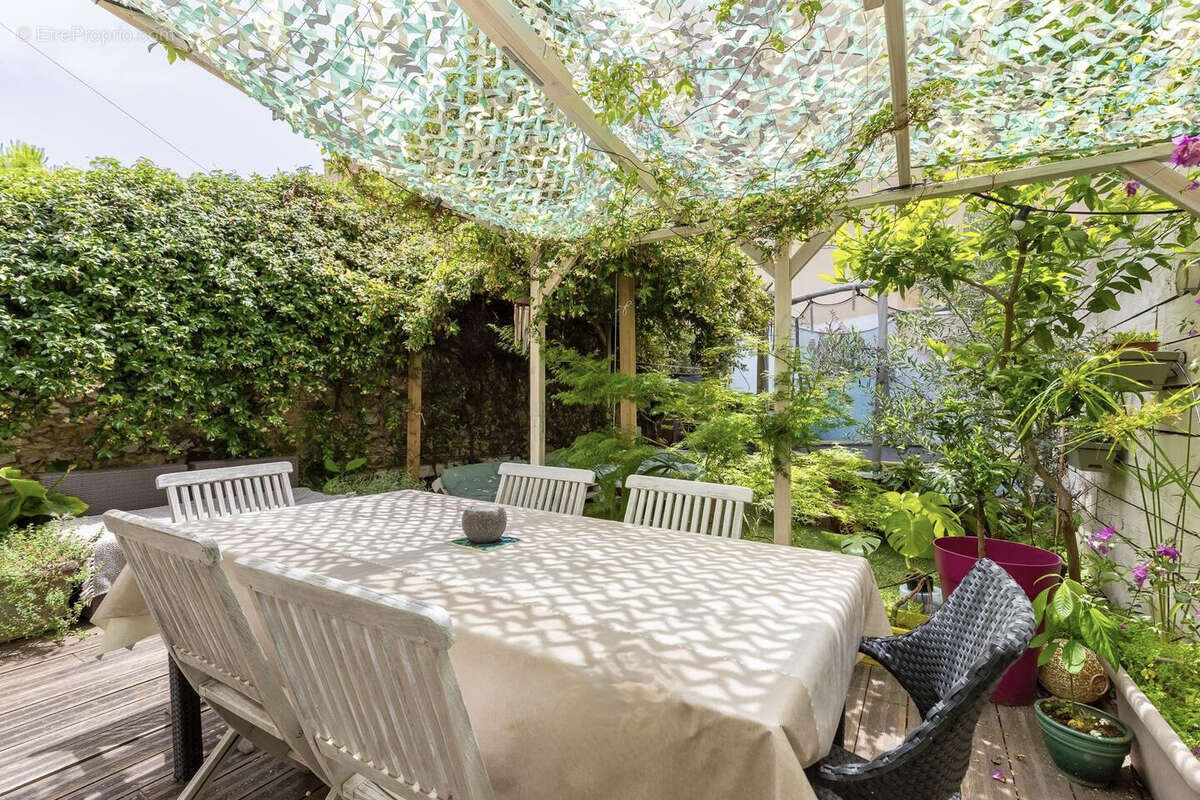 Maison à MARSEILLE-7E