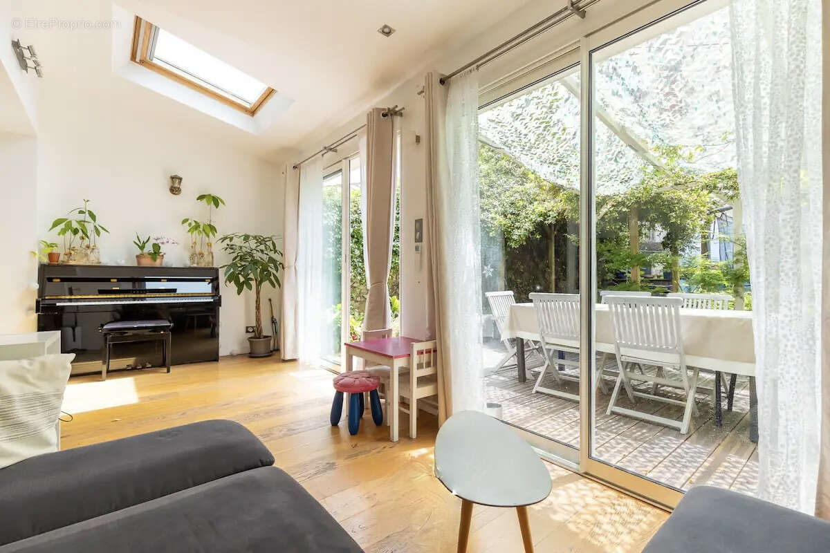 Maison à MARSEILLE-7E