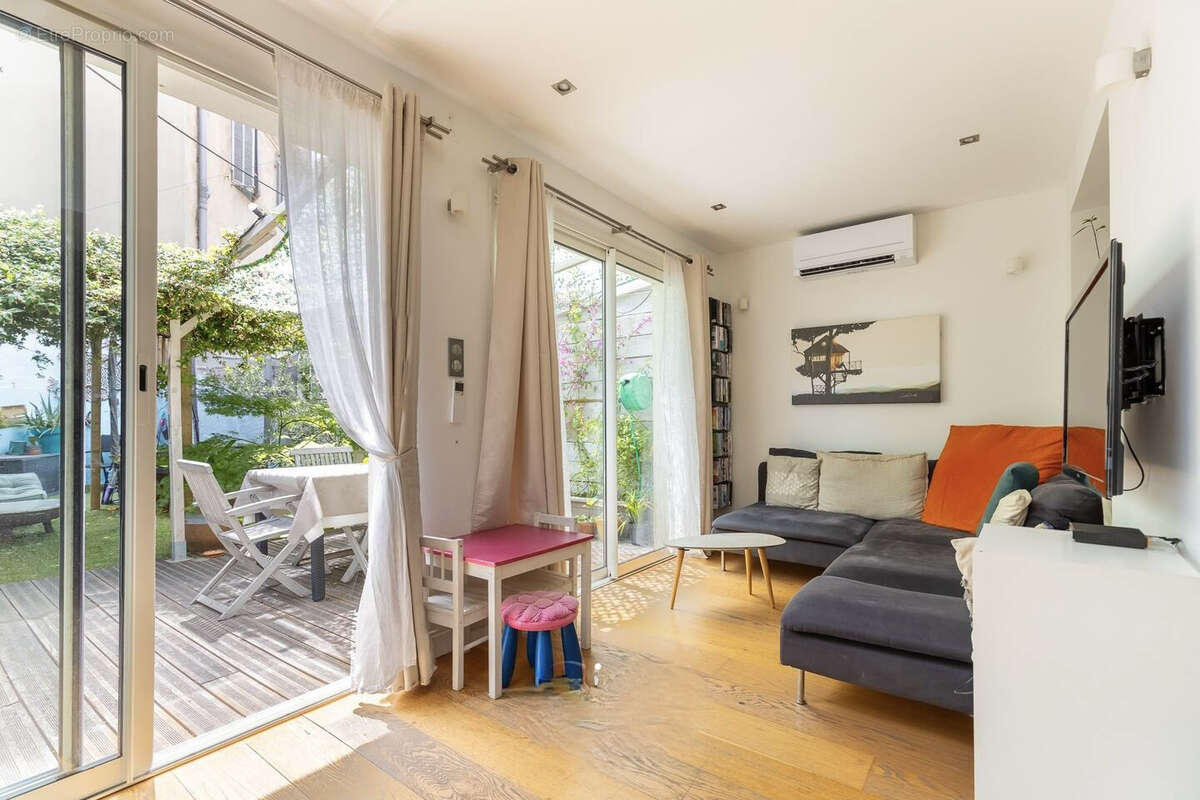 Maison à MARSEILLE-7E