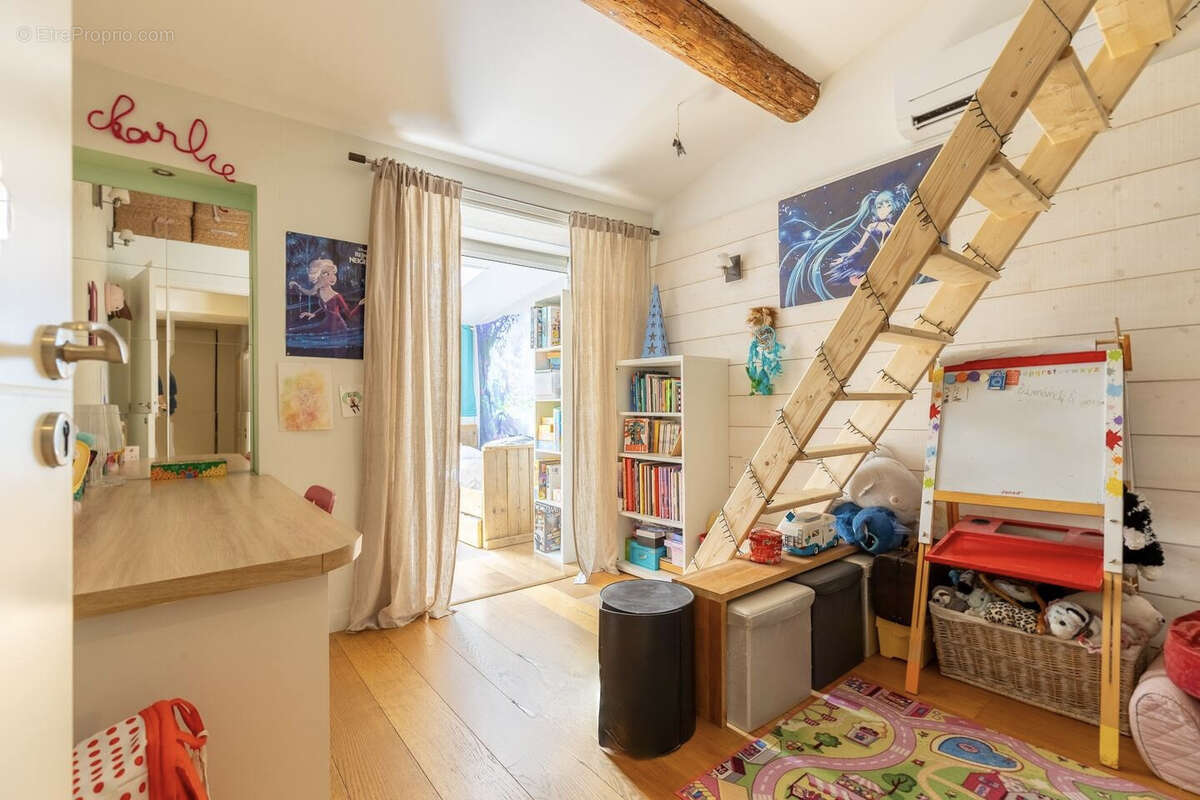 Maison à MARSEILLE-7E