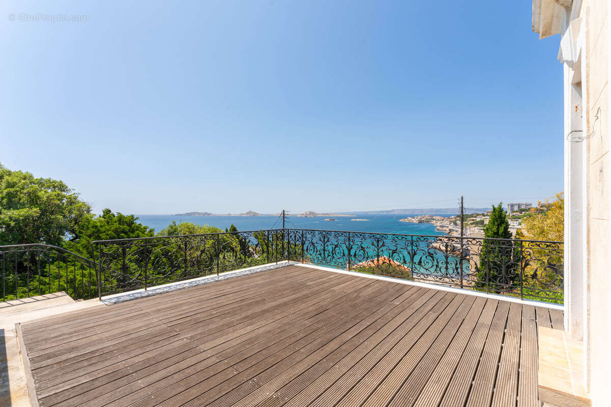 Maison à MARSEILLE-7E