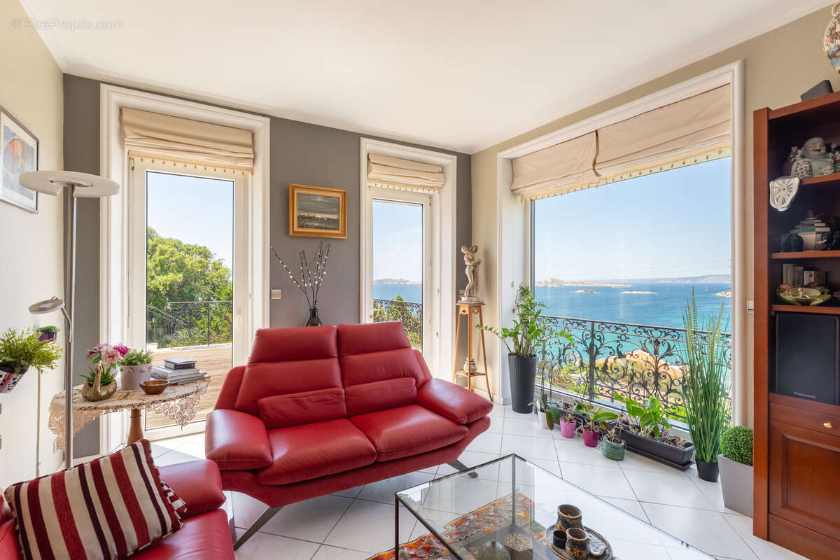 Maison à MARSEILLE-7E