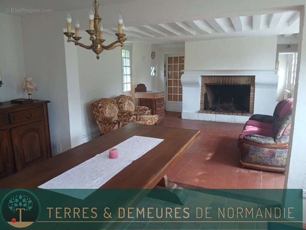 Maison à BERNAY
