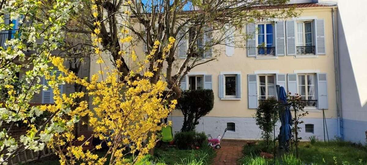 Maison à BOIS-COLOMBES