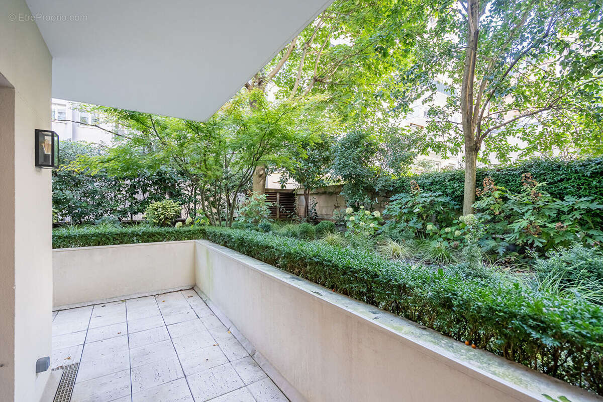 Appartement à PARIS