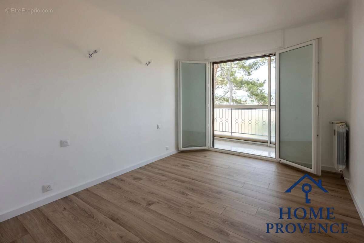 Appartement à SANARY-SUR-MER