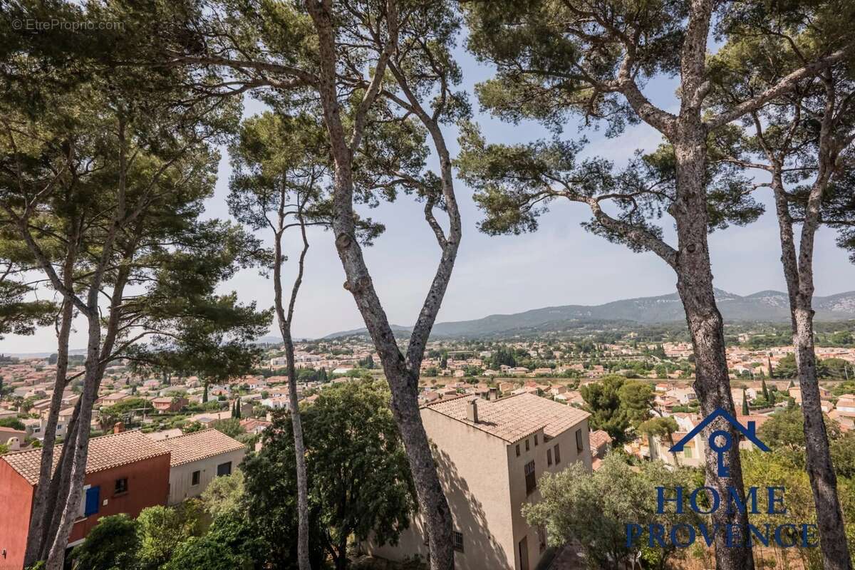 Appartement à SANARY-SUR-MER