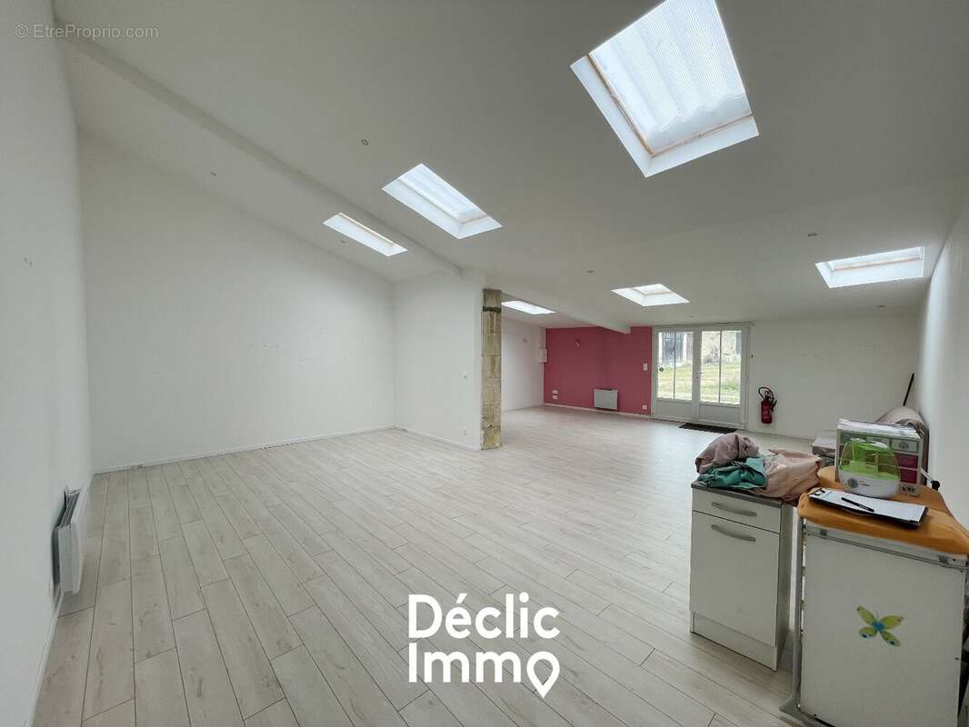 Maison à CHERVETTES