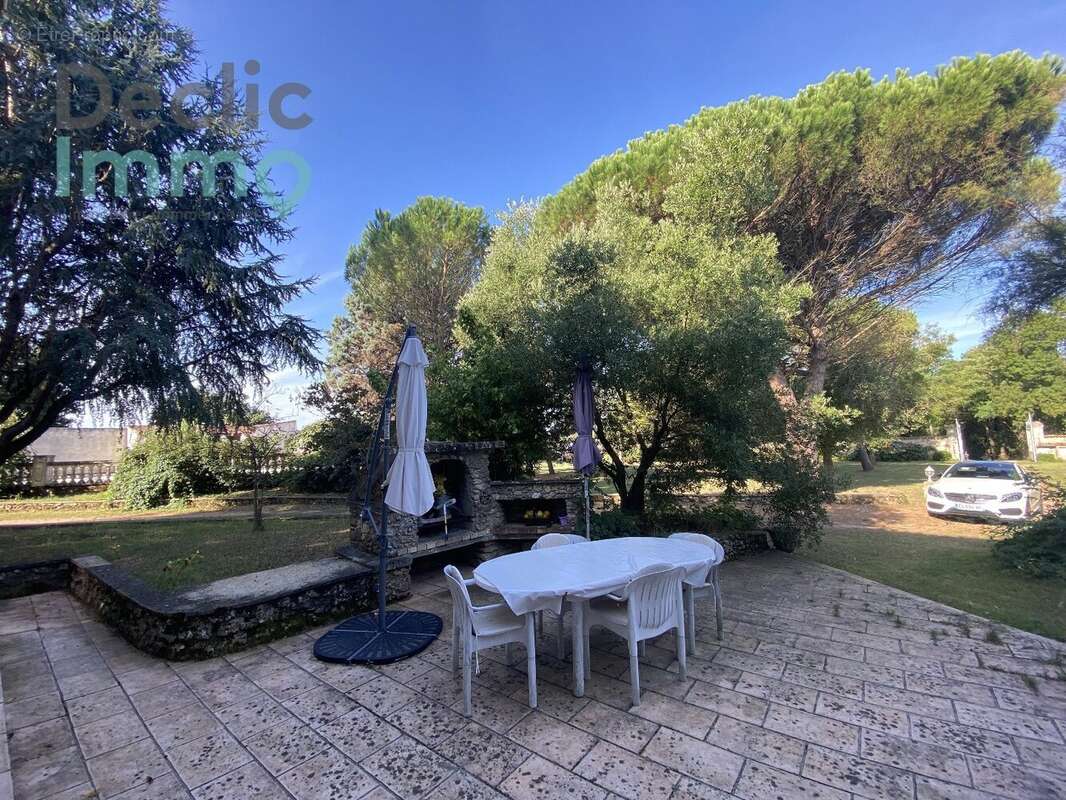 Maison à TONNAY-CHARENTE