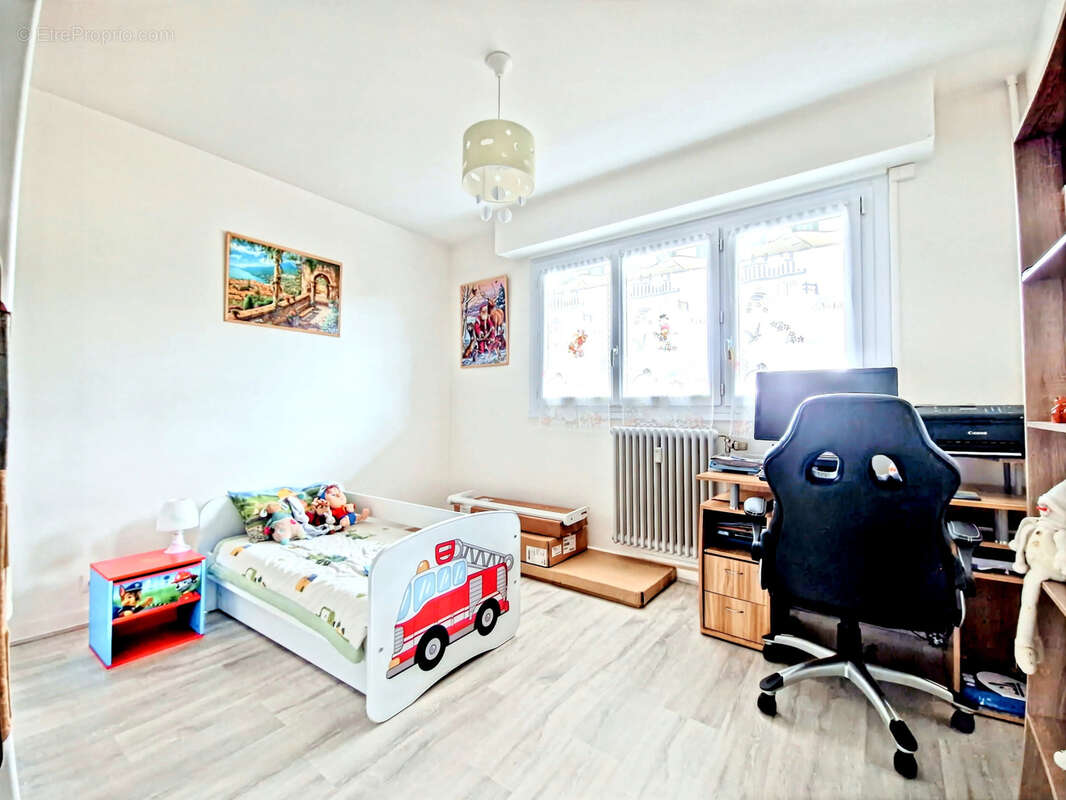 Appartement à BASSENS